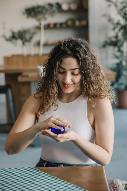 Corfu: Olive Oil tasting from 4 regions of Greece - The Role of the Guide and the Tasting Atmosphere