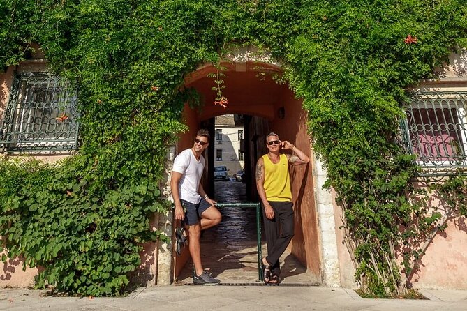 Corfu Photoshoot Session with Private Photographer - Frequently Asked Questions