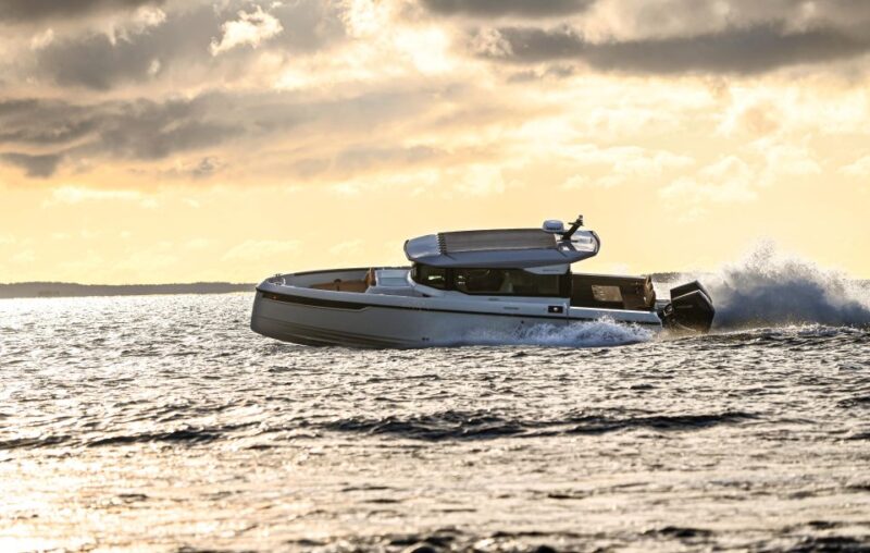 Corfu: Private yacht cruise to Paxos - Antipaxos & Caves - Inside the Caves: A Unique Underwater Experience