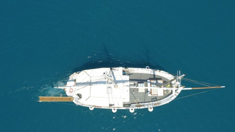 Corfu: Sunset Cruise on Classic Boat with Cocktails & Snacks - Experience the Charm of Corfu’s Sunset from a Heritage Vessel