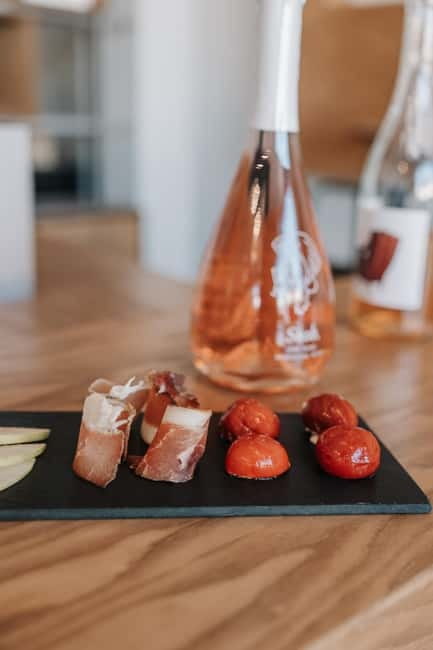 Corfu: Wine Tasting with 5 native grape varieties. - Accessibility and Family Participation