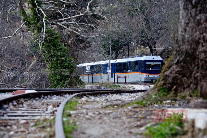 Corinth, Cave of Lakes, Odontotos Railway Private Tour with Greek Lunch Included - Discover the Corinth Canal and Its Significance