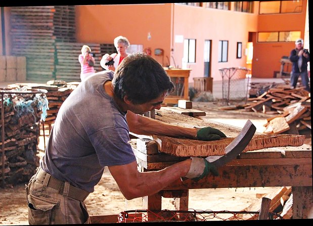 Cork Factory Tour & Cork Shop - Key Points