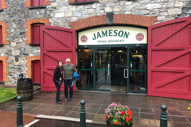 Cork Midleton DistilleryJameson Experience & Whiskey Tasting - Why This Tour is a Top Choice in Cork