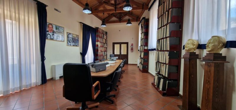 Corleone: Guided Tour of the C.I.D.M.A - Anti-Mafia Movement - The Impact of Letizia Battaglia’s Photographs