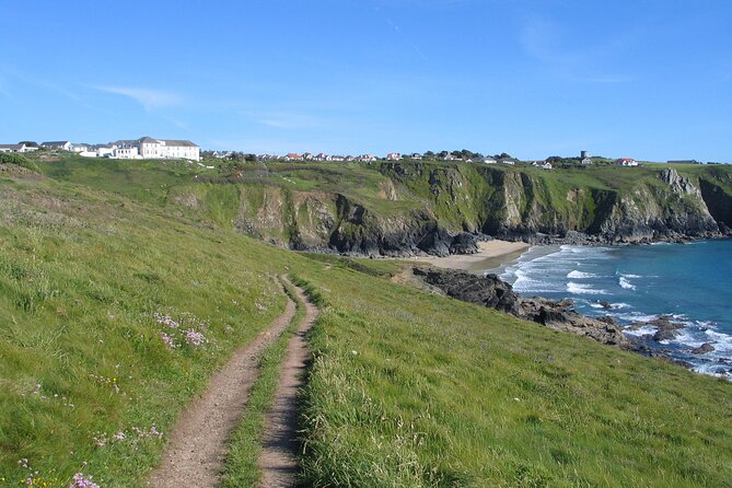 Cornwall Heritage Multi Day Tour Downtown and Waterfront - Cultural and Architectural Insights