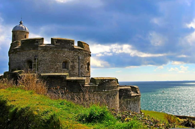 Cornwall: Online Road Trip Travel Guide - Explore Cornwall at Your Own Pace with an Online Guidebook