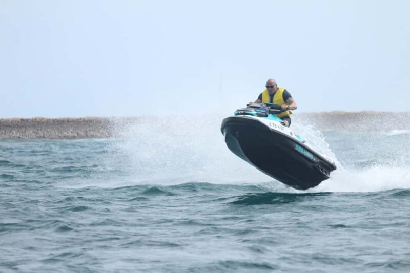 Corralejo: Power Jetski Adventure - Corralejos Waterside Starting Point and Practical Access