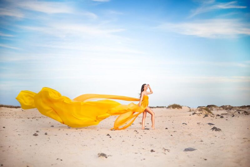 Corralejo: Private Flying Dress Photoshoot - The Professional Photographer and the Shooting Experience