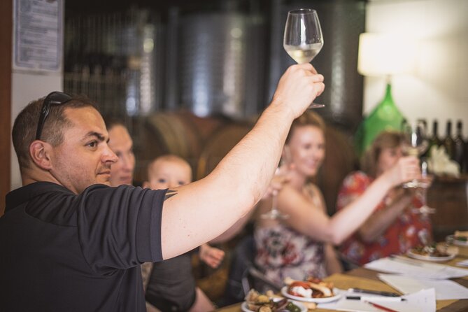 Cortecorbo Irpinia-wines: tour of the vineyards- Cooking class- wine tasting - Logistics: From Sorrento and the Private Experience