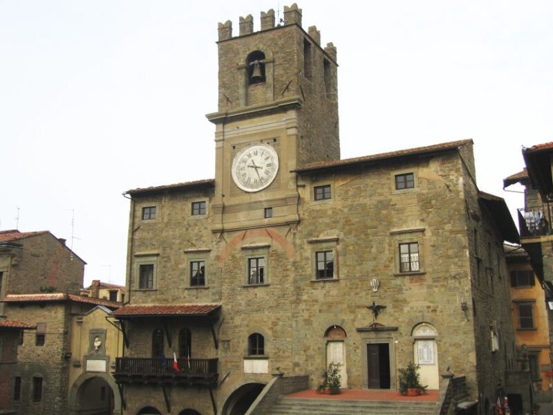 Cortona: Private 2-hour Guided Tour - Key Points