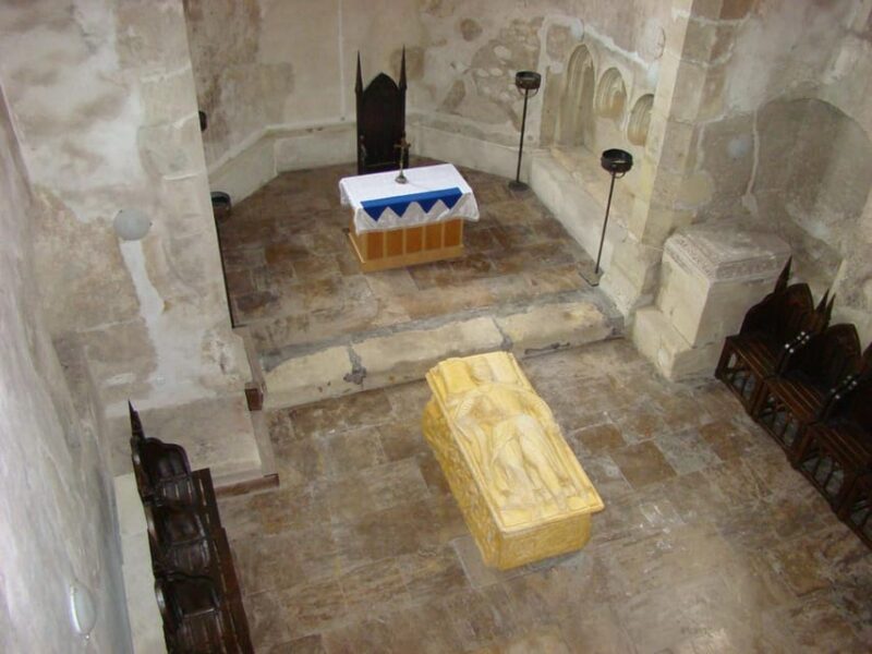 Corvin castle: 1 day car tour from Oradea - The Significance of Notable Towers and Defensive Architecture