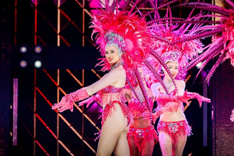 Cosmino Variety Show at Colisee Theater Ticket - Experience the Charm of the Cosmino Variety Show at Colisee Theater in Blankenberge