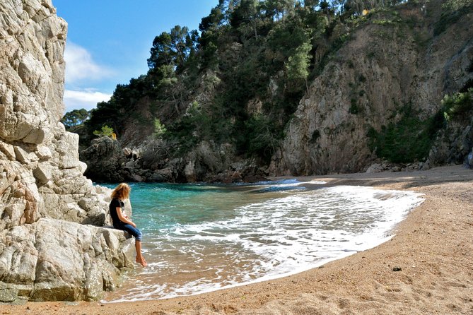Costa Brava Coast Hike and Snorkel from Barcelona with Lunch - Key Points
