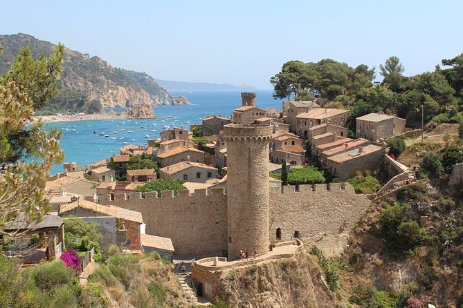 Costa Brava Day Tour with Boat Trip from Barcelona - Explore Costa Brava in a Day with Guided Tours and a Scenic Boat Ride