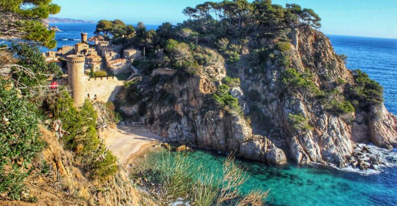 Costa Brava: Discovering Coastline, Tossa de Mar and Lunch - Notable Strengths and Honest Limitations