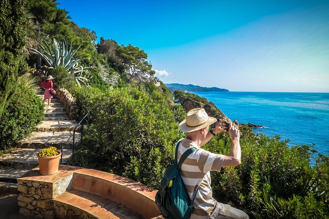 Costa Brava & Medieval Village Small Group Tour Including Lunch - Visiting the Castle of Sant Joan for Coastal Views