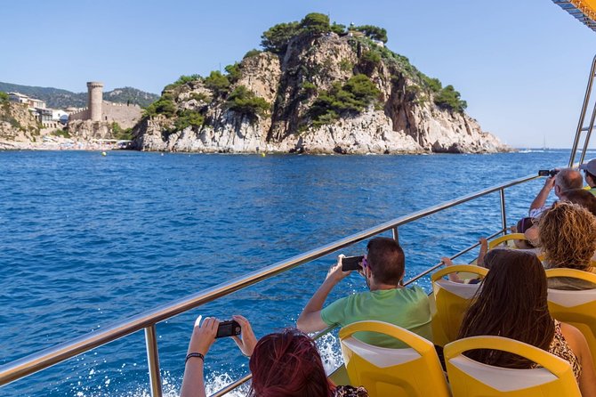 Costa Brava, Tossa de Mar Private Tour, hotel pick-up & Boat Ride - Climbing the Castillo de Tossa de Mar for Panoramic Views