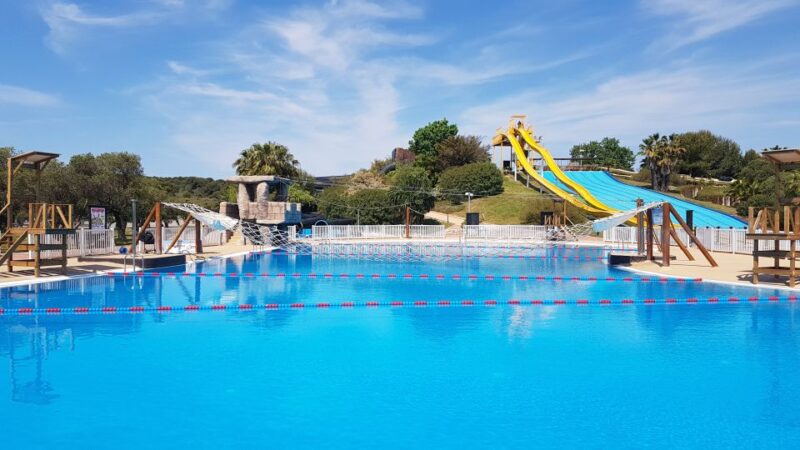 Costa Dorada: Aquopolis Entry Ticket - Managing Expectations: Crowd Levels and Wait Times