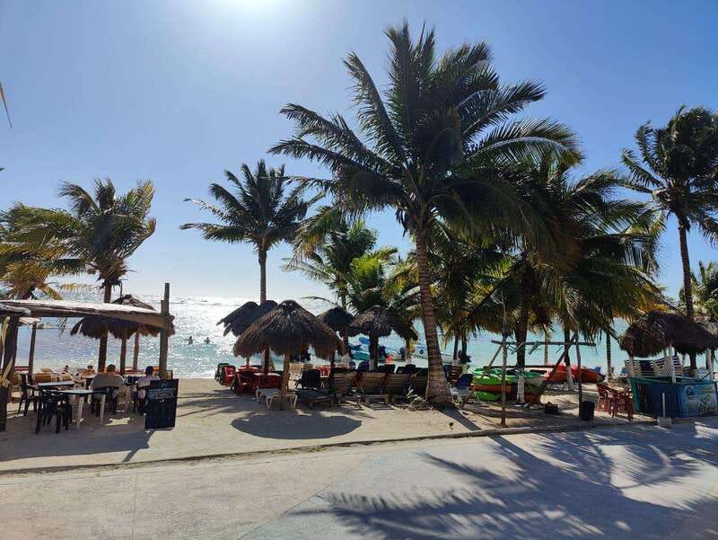 Costa maya :Beach Club Experience + relaxing massage - No Included Transportation – Plan Accordingly