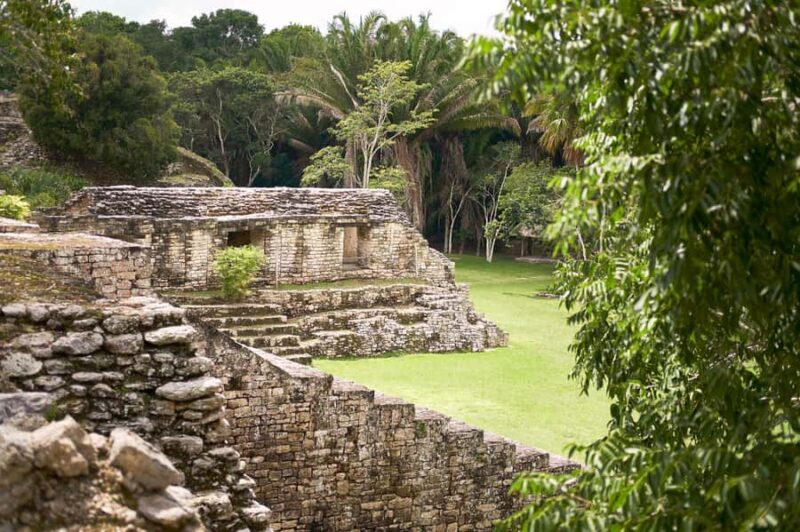 Costa Maya: Exclusive Kohunlich Ruins Premier Tour - Exploring the Temple of the Masks