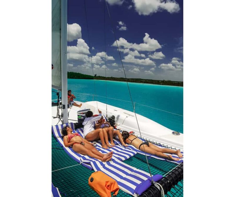 Costa Maya: Private catamaran tour in the 7-color lagoon with lunch - Starting from Costa Maya to the 7-Color Lagoon