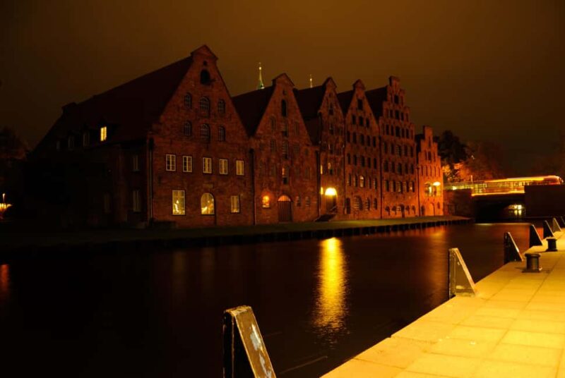 Costume tour in Lübeck - Discover Lübeck’s Medieval Night with a Costumed Guide