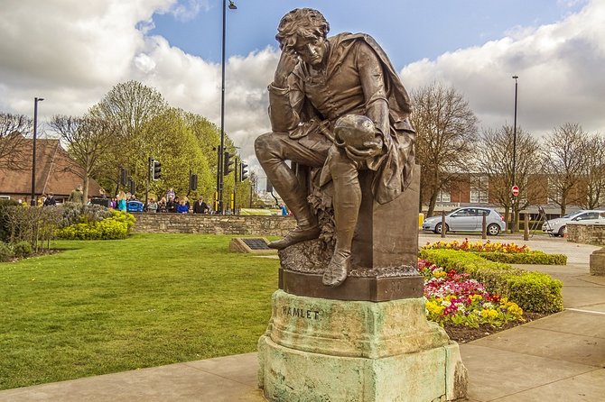 Cotswold & Shakespeare Country Tour in Executive Luxury Vehicle Private - What Sets This Tour Apart from Similar Experiences