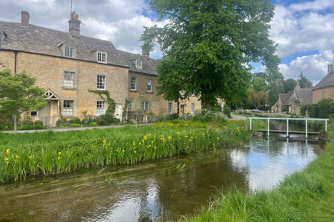 Cotswold Village Private Day Trip from Bath - Scenic Lunch at Bourton-on-the-Water