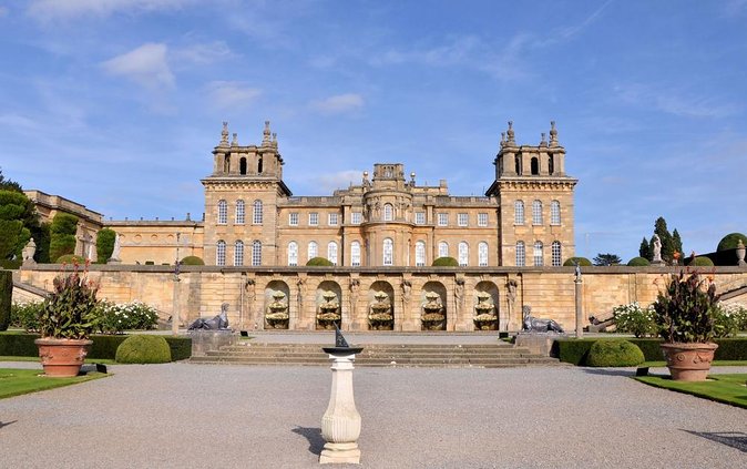 Cotswolds and Blenheim Palace Private Day Tour from Oxford - Discover the Charm of the Cotswolds and the Majesty of Blenheim Palace in One Day