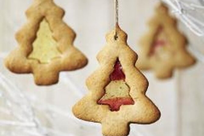 Cotswolds Christmas Baking Workshop in Burford - The Festive Setting of Burford’s Baking Workshop