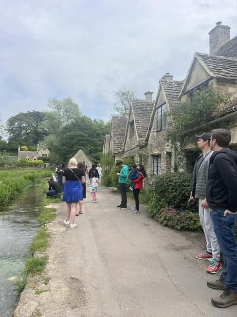 Cotswolds Gin and Whisky Distillery Private Car Tour - Logistics of the Tour: Flexibility and Convenience