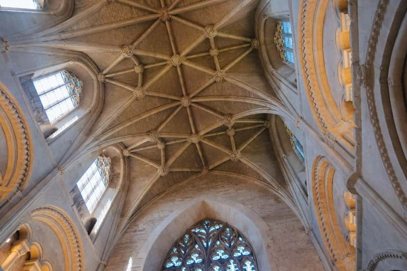 Cotswolds: Hidden, Dark Age England Tour for 2-8 Travellers - Visiting the 800-Year-Old Hotel and Historic Abbey