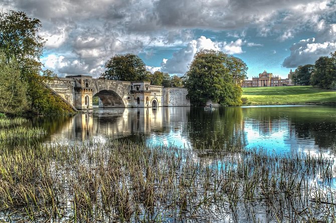 Cotswolds, Oxford & Blenheim Palace Private Tour - Hotel pickup - Visiting Winston Churchill’s Birthplace and Memorials
