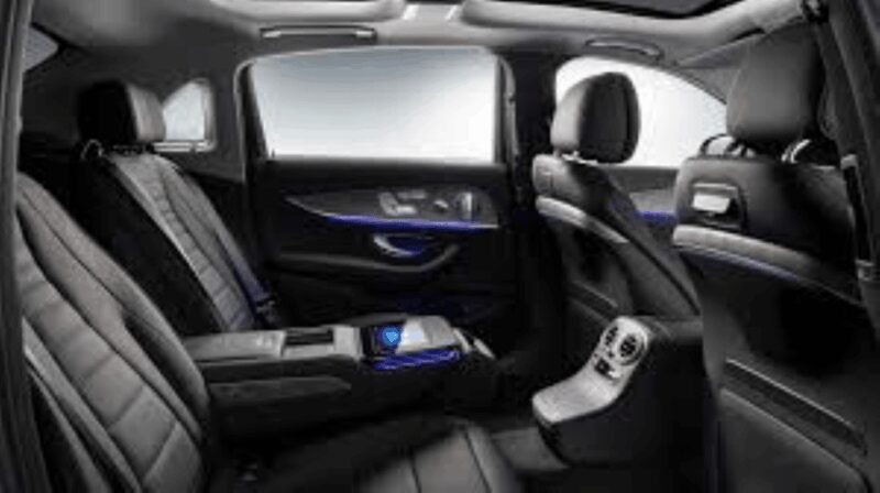 Cotswolds: Tour of Cotswolds with Guide - Sedan - Discovering Stroud: Arts, Markets, and Independent Shops