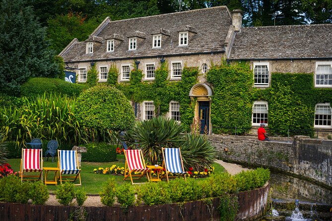 Cotswolds Village Private Car Tour and Photoshoot - Strolling Through Broadway Village