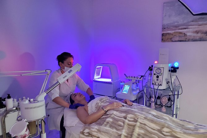 Couples Massage and Facial - Accessibility and Customer Convenience