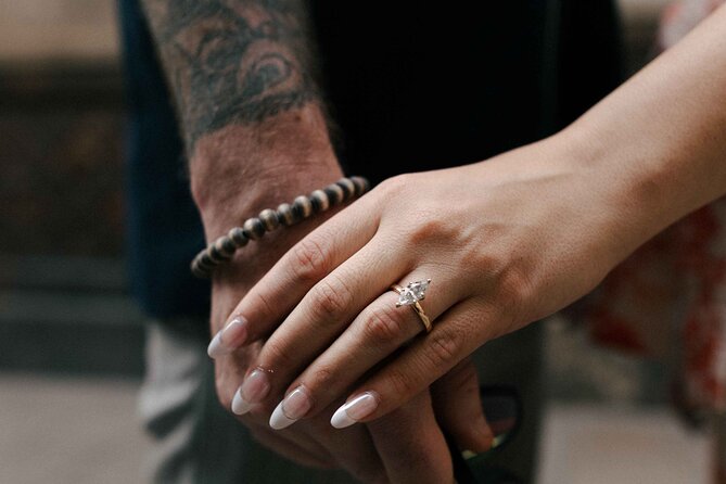 Couples Photoshoot Barcelona - Key Points