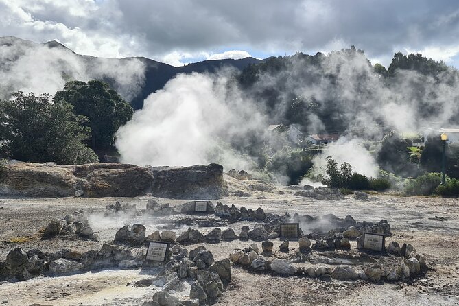 Couples PRIVATE Hybrid 4X4 Tour - Furnas (Inc Hot Springs and 3 Course Lunch) - Key Points