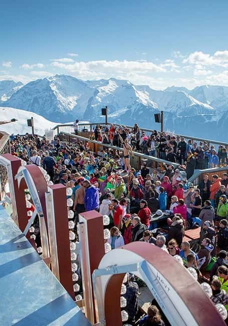 Courchevel Après-Ski Insider: Reserved Table & Party Guide - Discover the Best Après-Ski Spots in Courchevel with Personal Guidance