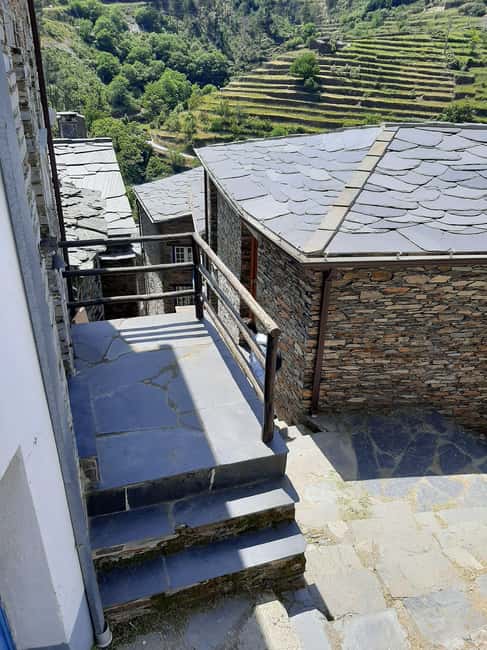 Covilhã: Serra da Estrela and Aldeia de Xisto Piodão Tour - Visiting Nossa Senhora da Boa Estrela Mountain Shrine