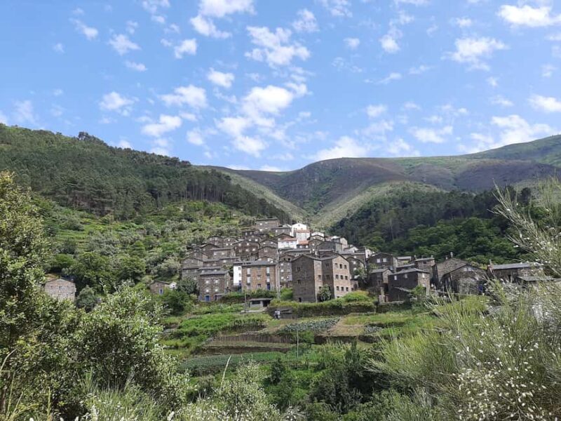 Covilhã: Serra da Estrela and Aldeia de Xisto Piodão Tour - Scenic Stops at Covão do Ferro and Lagoa Comprida