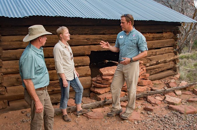 Coyote Canyons 4x4 Adventure - The Experience in an Open-Air Jeep