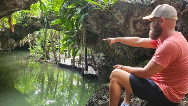 cozumel: ATV adventure with caverns, ruins with transfer - Visiting the Arts & Crafts Market in El Cedral