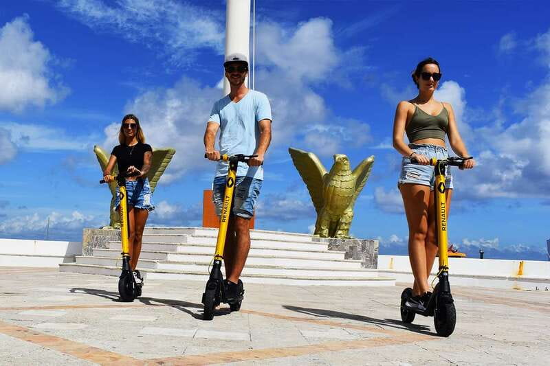 Cozumel: Clear Boat and Electric Scooter Ride - Key Points
