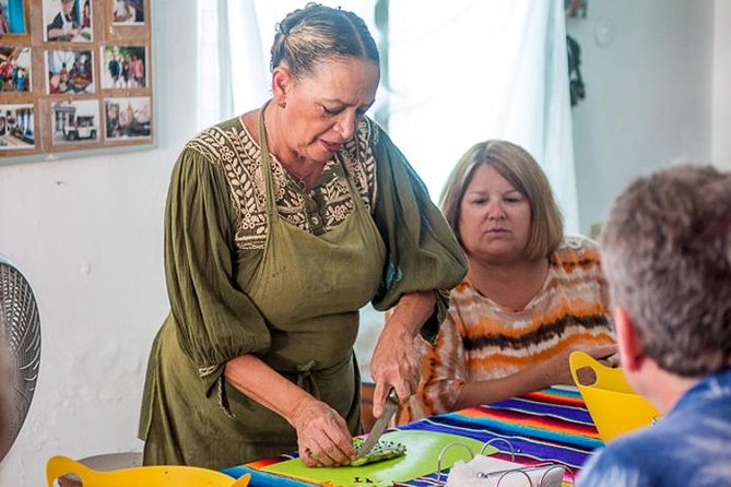 Cozumel Cooking Class - Engaging Market Tour Led by Knowledgeable Guides