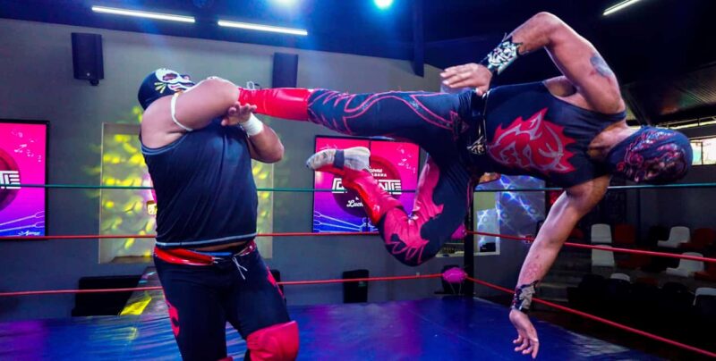 Cozumel: Mexican Wrestling Show with Tacos & Margaritas! - Key Points