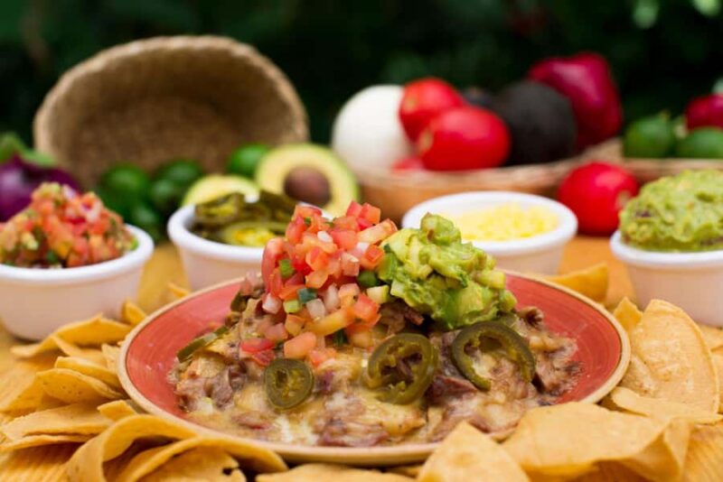 Cozumel: Paradise Beach Club Day Pass with Food & Drinks - Connectivity and Comfort Facilities at Paradise Beach Club