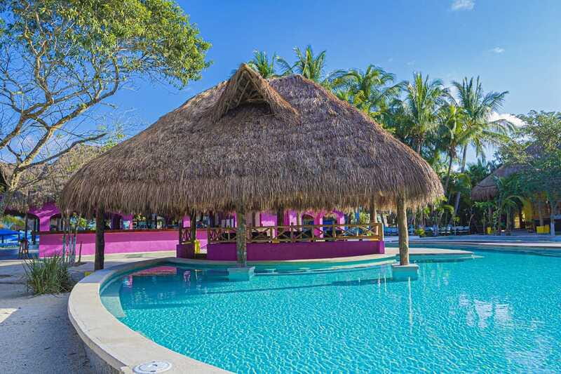 Cozumel Private Beach Pass: All Inclusive Beach Day - Dining Experience and Menu Options