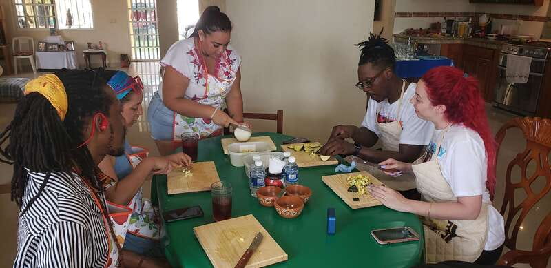 Cozumel: Private Cooking Class in a Family Kitchen - Who Will Love This Cozumel Cooking Class?